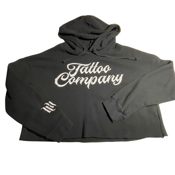 Tattoo Company Tops - Hart Huntington Tattoo Company Cropped Hoodie Graphic Print Women's XL‎